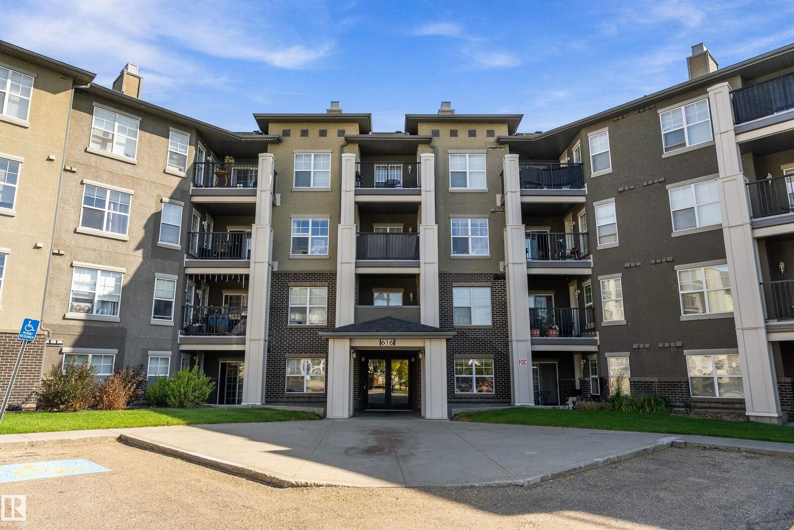 Property Photo:  616 McAllister Loop SW 315  AB T6W 1N1 