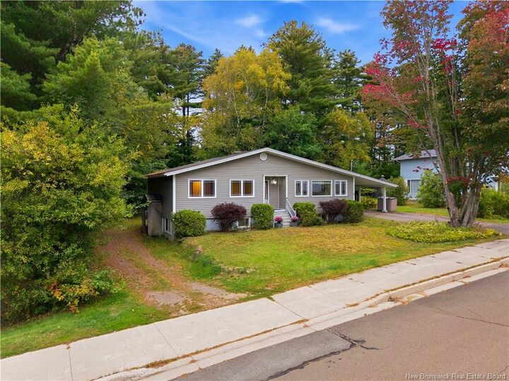 Property Photo:  40 Dewitt Acres  NB E3A 6S2 
