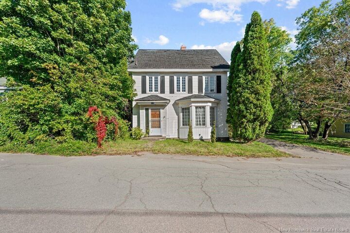 Property Photo:  19 Academy Street  NB E4H 2R3 