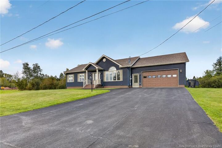 Property Photo:  1 Bellevue Street  NB E8E 0B6 