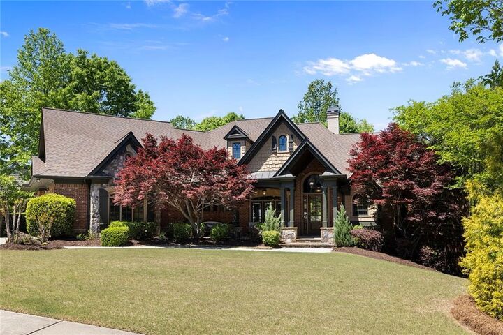 Property Photo:  5623 Brendlynn Drive  GA 30024 