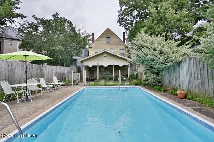 Property Photo:  1274 Everett Ave  KY 40204 
