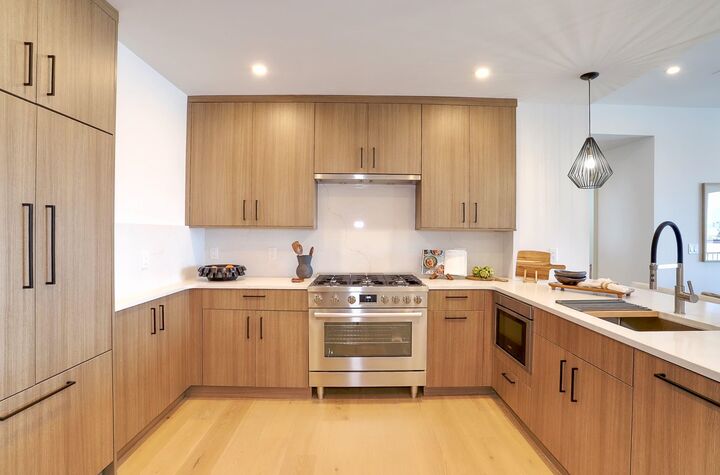 Property Photo: 921 Madison St 605 NJ 07030