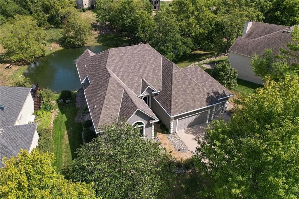 Property Photo: 29451 Club Creek Drive KS 66053