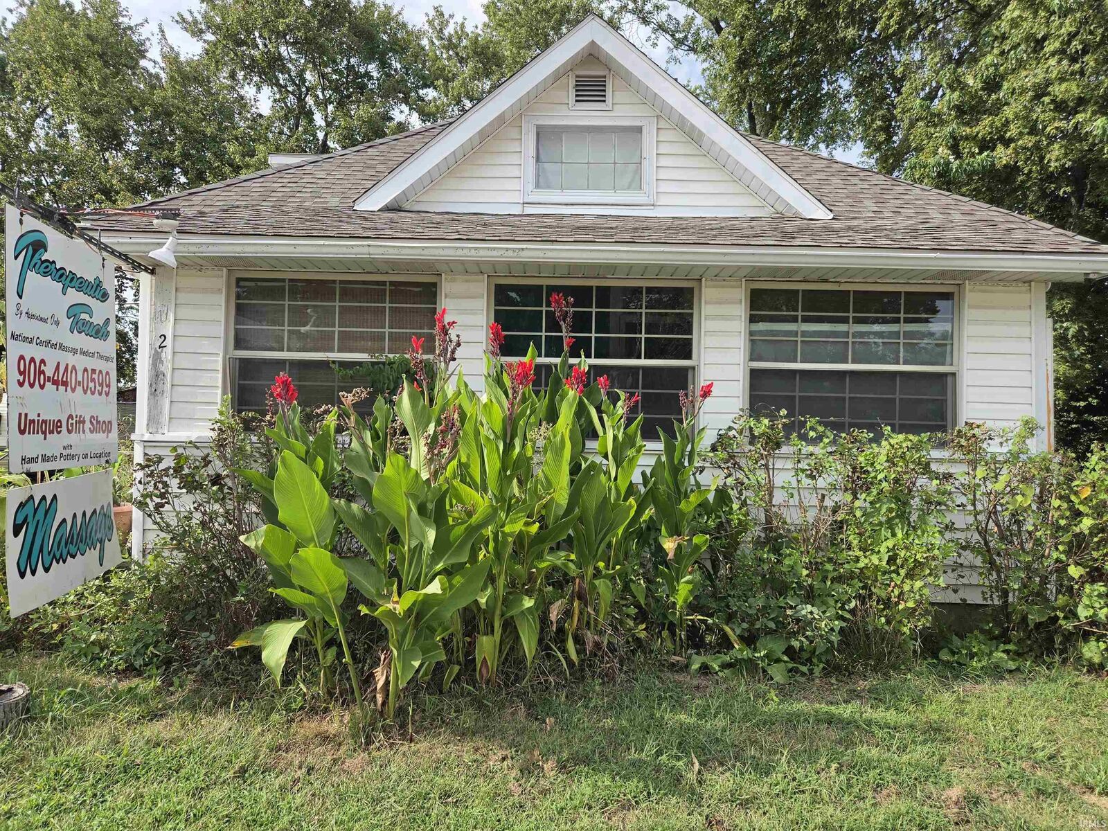 Property Photo:  5216 N State Road 67  IN 47516 