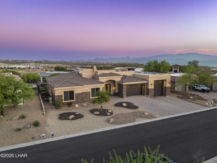 Property Photo:  1916 E Deacon Dr  AZ 86404 