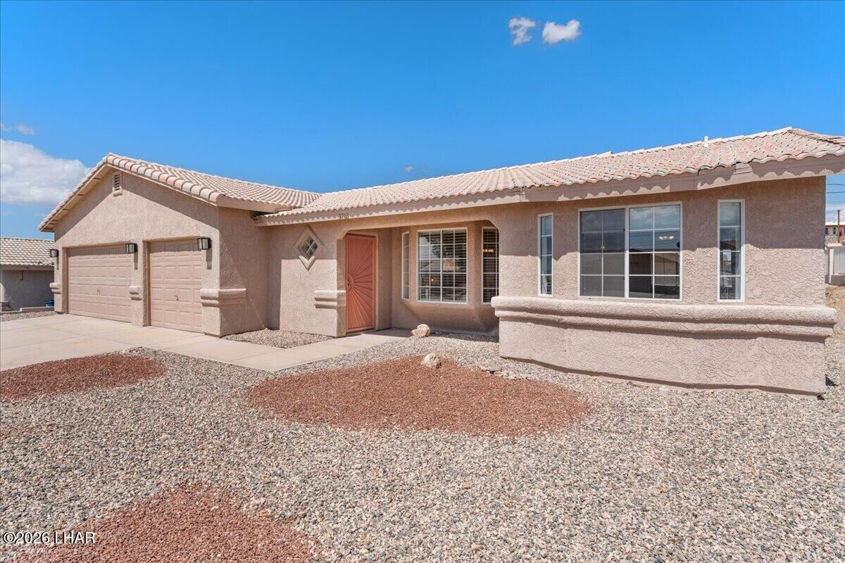 Property Photo:  3703 Bluegrass Dr  AZ 86406 