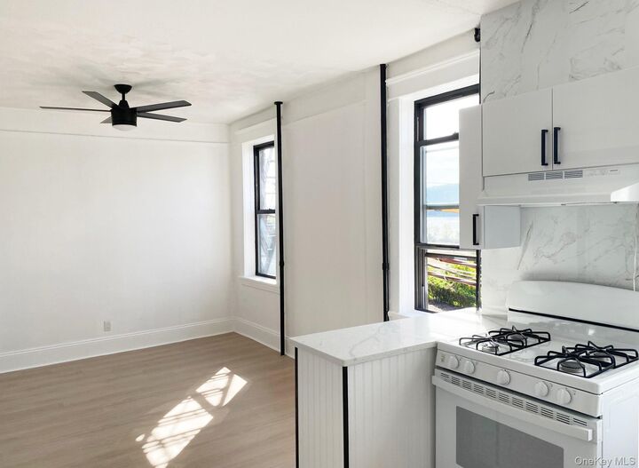 Property Photo:  101 Southside Avenue 1B  NY 10706 