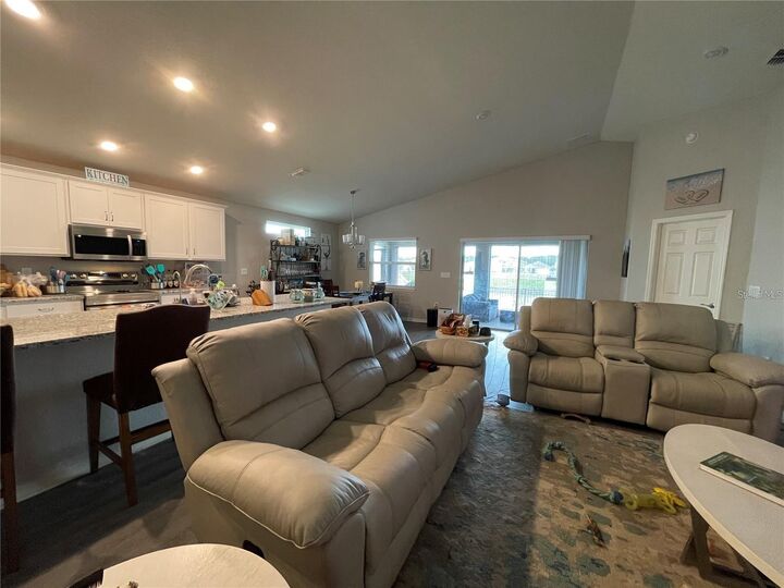 Property Photo:  2824 San Marco Way  FL 33884 