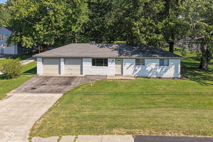 Property Photo:  10056 E 126 Street E  IN 46038 