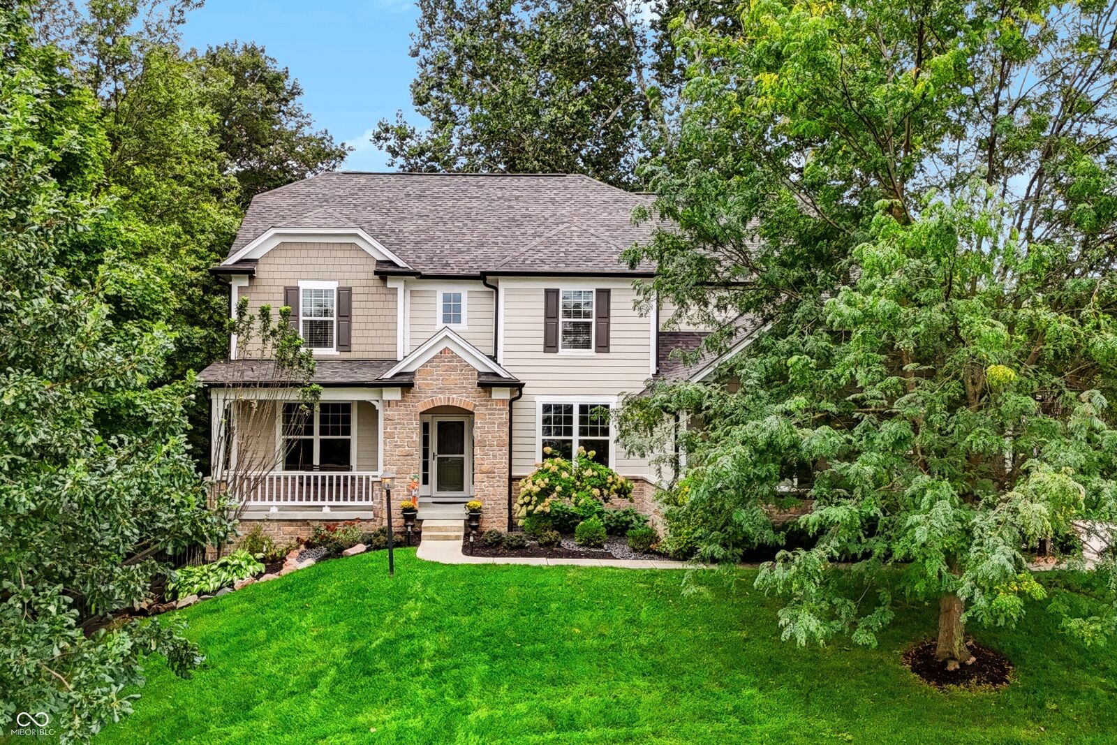 Property Photo:  927 Racetime Road  IN 46074 