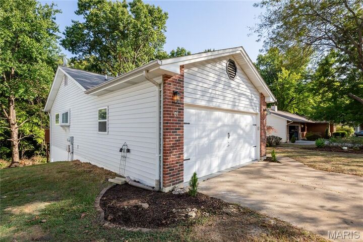 Property Photo:  1298 Golden Gate Lane  MO 63376 