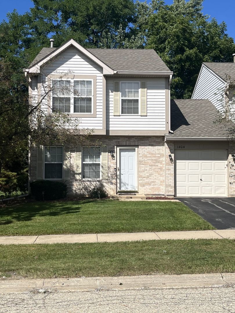Property Photo:  1404 W Split Oak Circle  IL 60073 