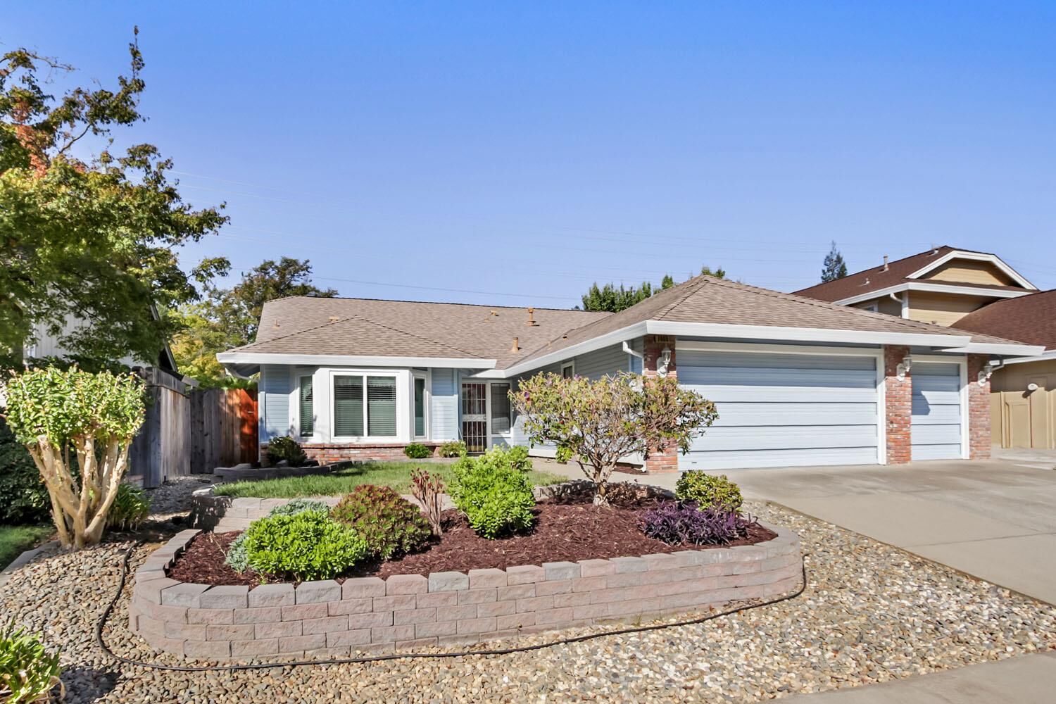 Property Photo:  7480 Wynndel Way  CA 95758 