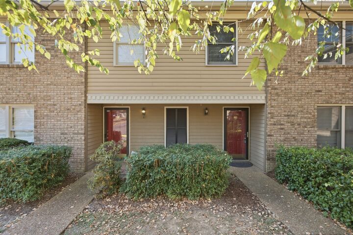 Property Photo: 219 Westfield Dr TN 37221