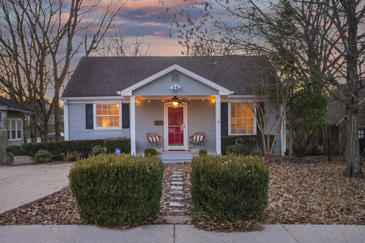 Property Photo: 207 Chapel Ave TN 37206