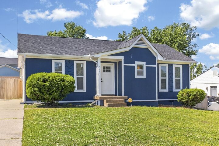 Property Photo: 3153 Towne Village Rd TN 37013