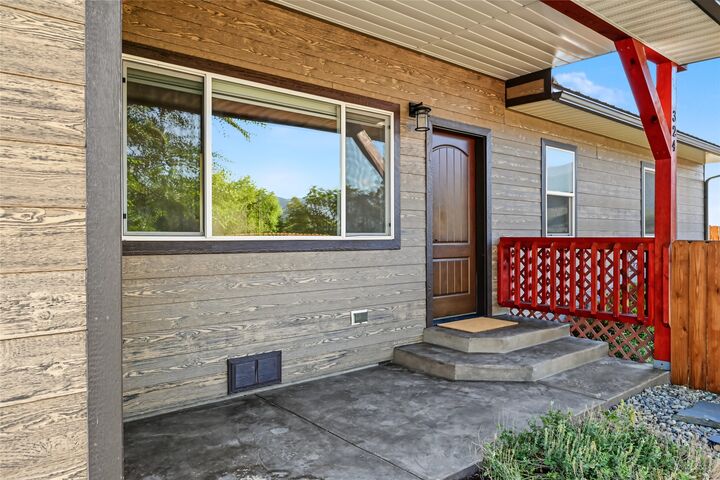 Property Photo:  324 E Meany Street  MT 59859 