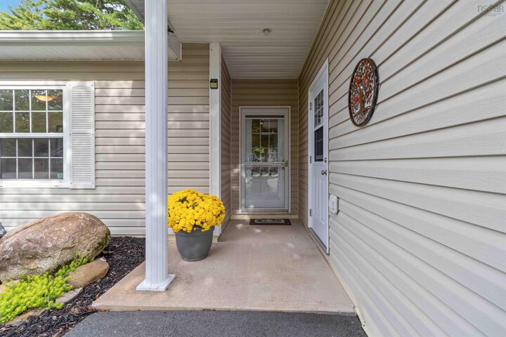 Property Photo:  192 Winburn Avenue  NS B4V 9A4 