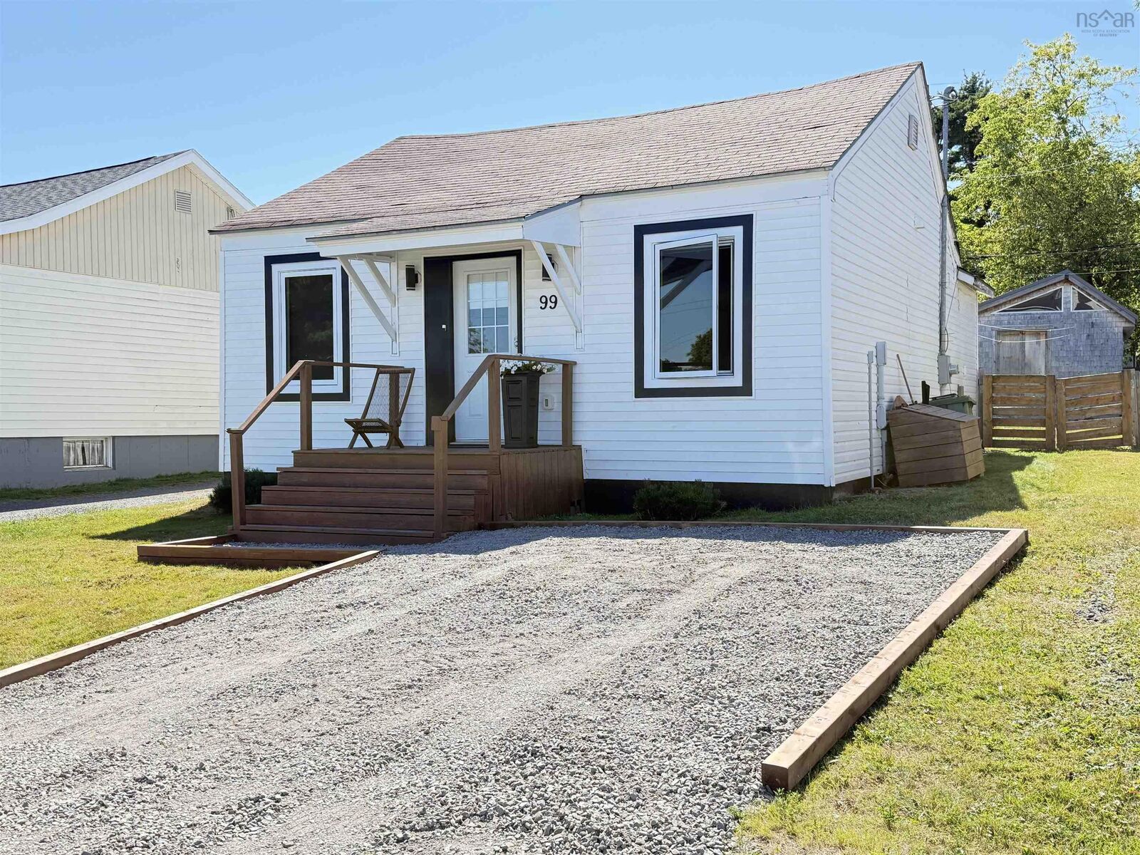 Property Photo: 99 Cedar Street NS B0K 1H0