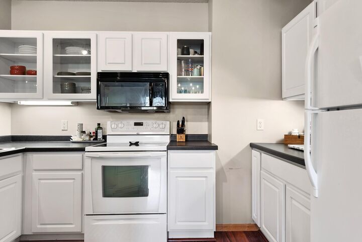 Property Photo: 660 N 2nd Street 305 MN 55401