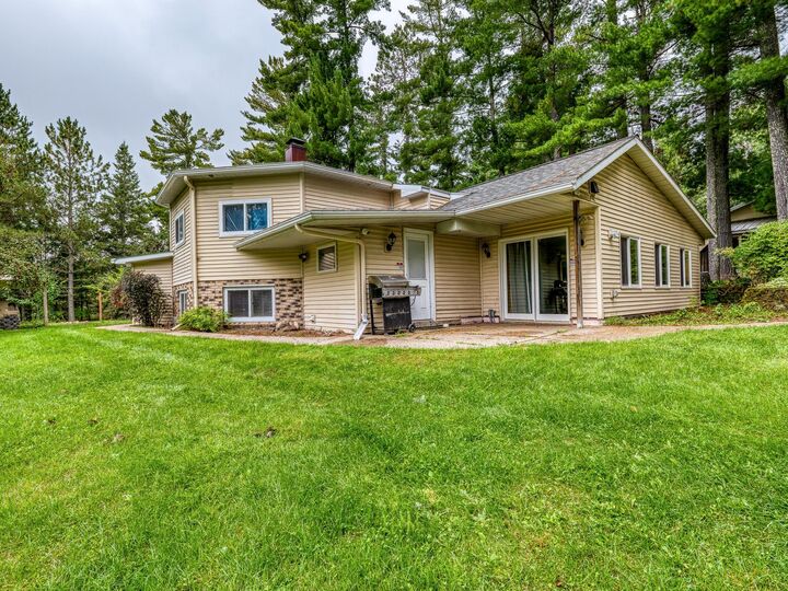 Property Photo: 11081 Hillcrest Drive NE MN 56601