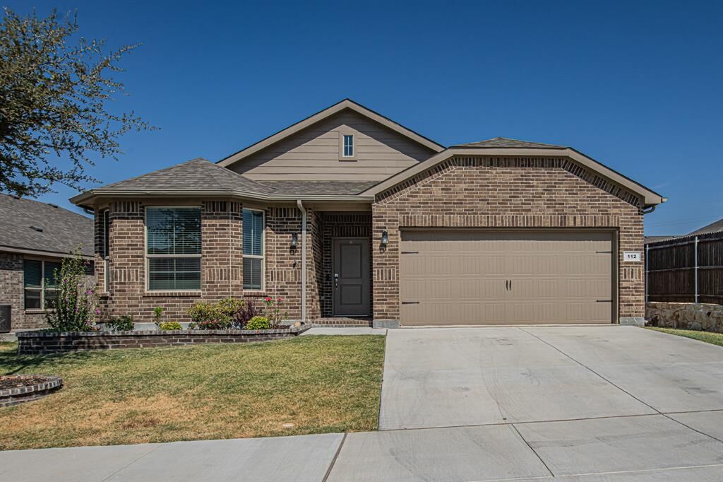 Property Photo:  112 Willow Street  TX 76078 