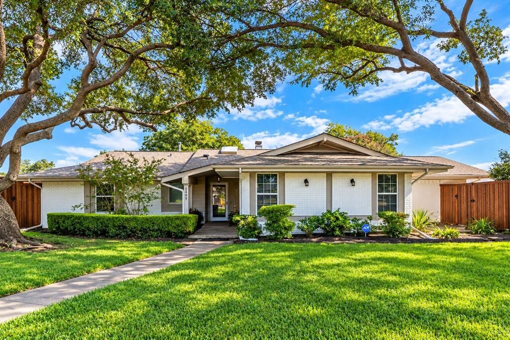 Property Photo:  2409 Fairview Drive  TX 75075 