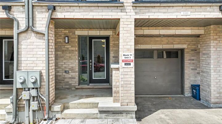 Property Photo:  585 Colborne Street E 1103  ON N3S 0K4 