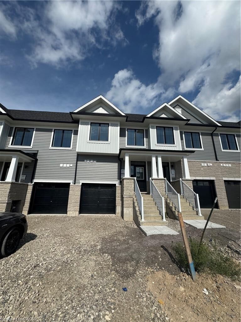 Property Photo:  6 Elite Crescent  ON N3W 0L1 