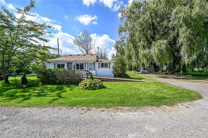 Property Photo: 15 Beverly Drive ON N0A 1L0