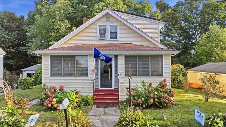 Property Photo: 55 Clover St MA 01603