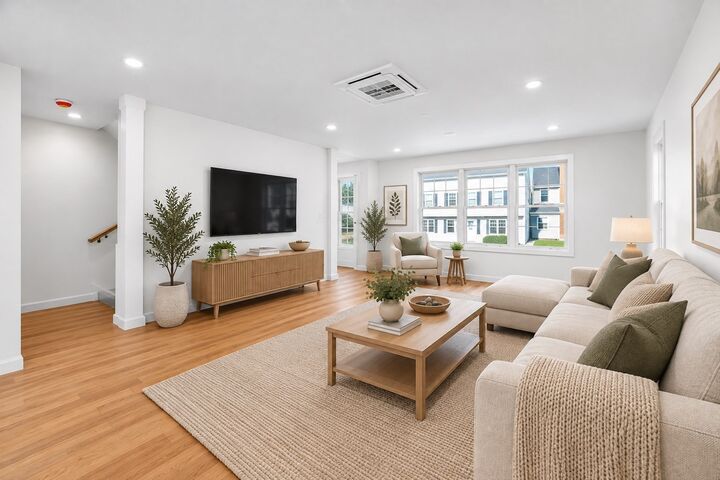 Property Photo: 17 Crosby St B MA 01570