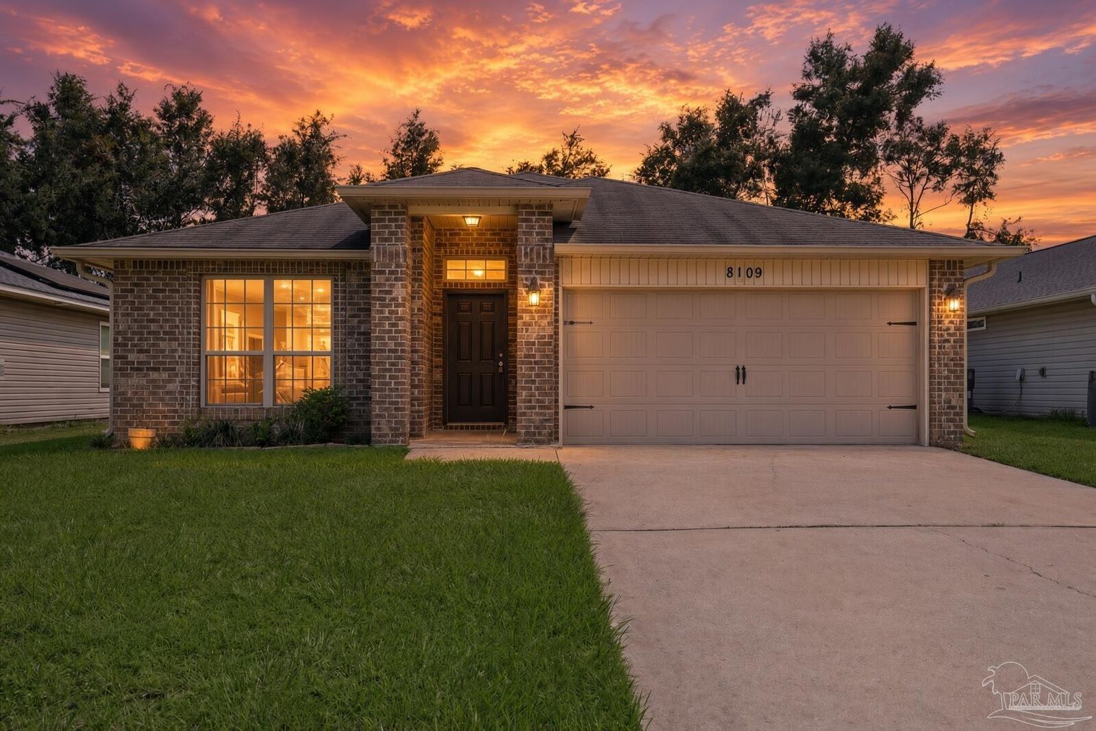 Property Photo:  8109 Nalo Creek Loop  FL 32514 