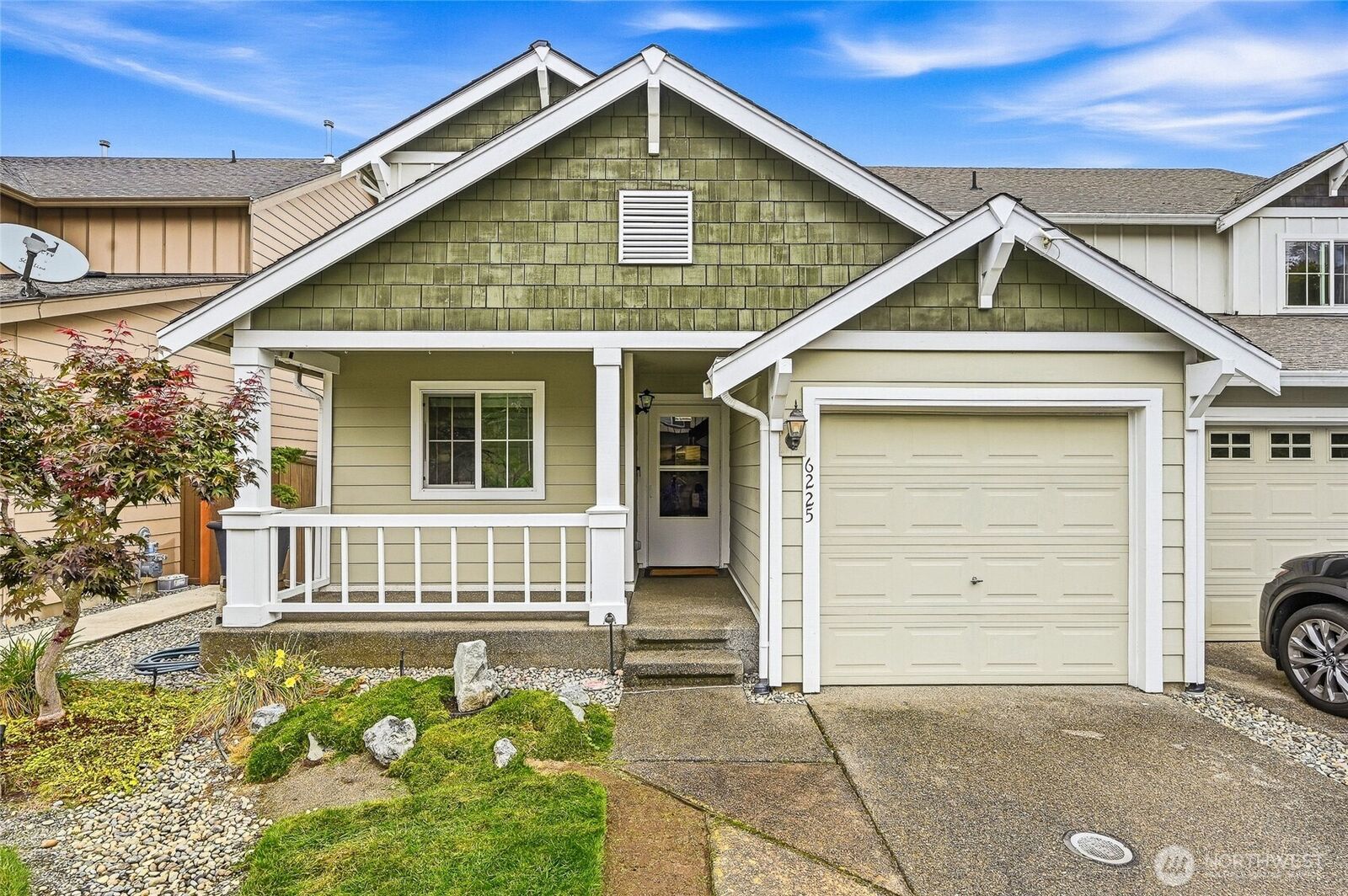 Property Photo:  6225  Discovery Street E  WA 98424 
