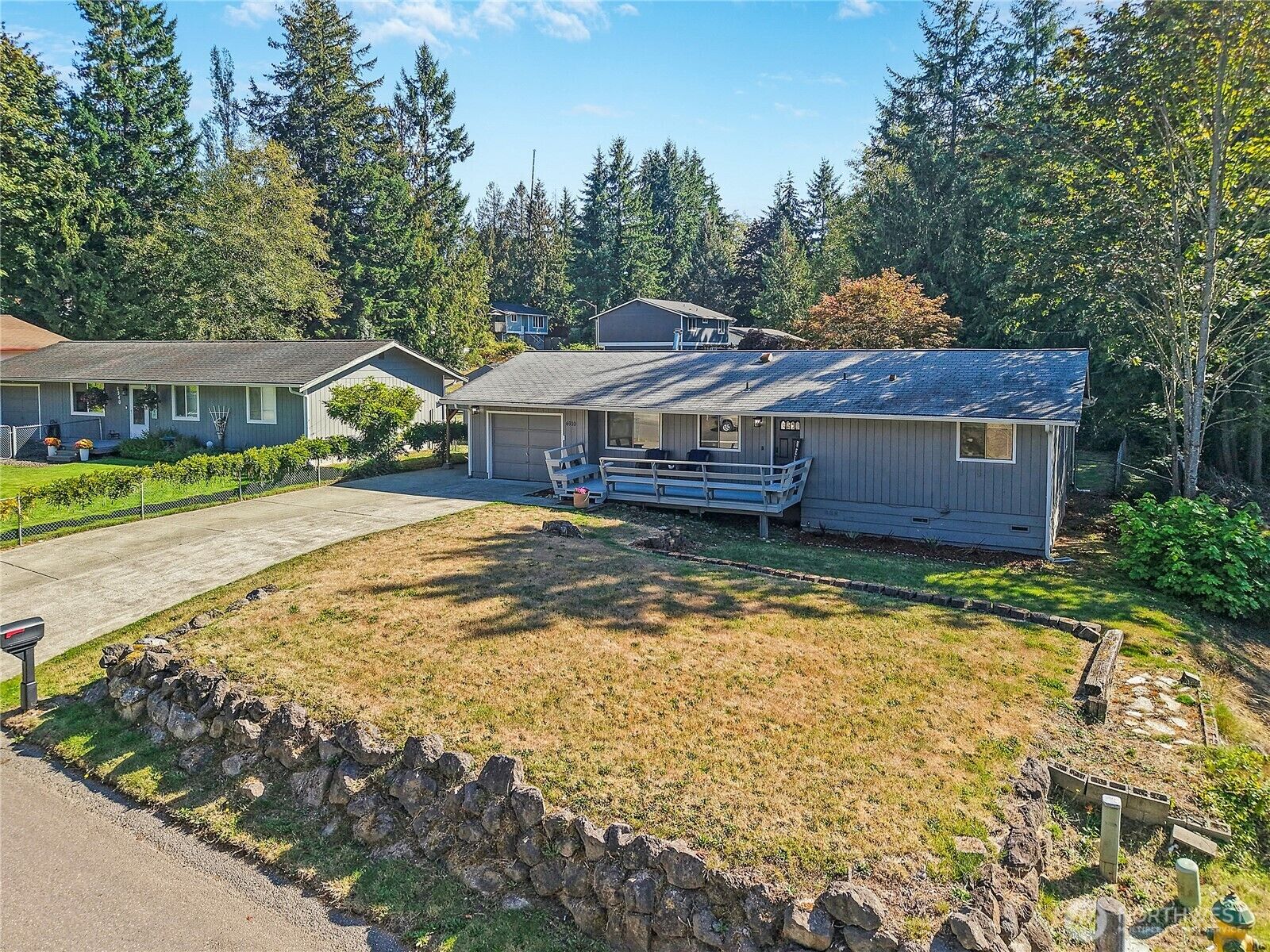 Property Photo: 6910 E Cascade Drive WA 98366