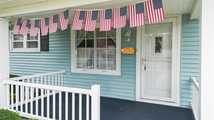 Property Photo:  1524 W Main Street  IN 47374 
