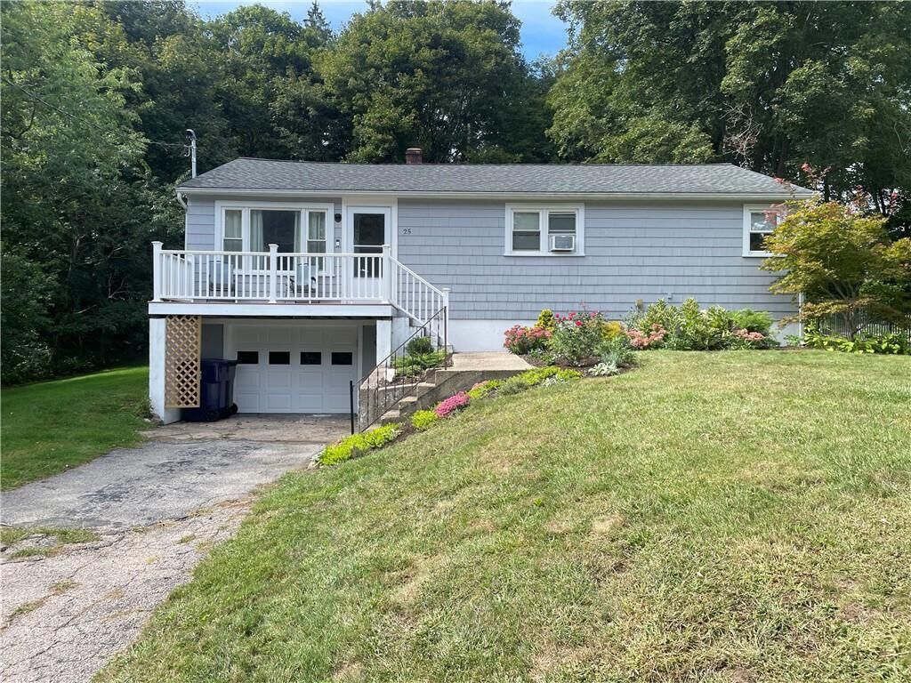 Property Photo:  25 Waite Court  RI 02852 
