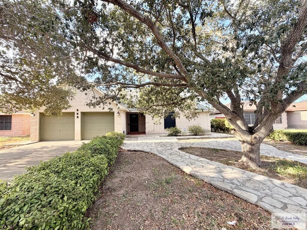Property Photo: 965 Alta Mesa Blvd. TX 78526