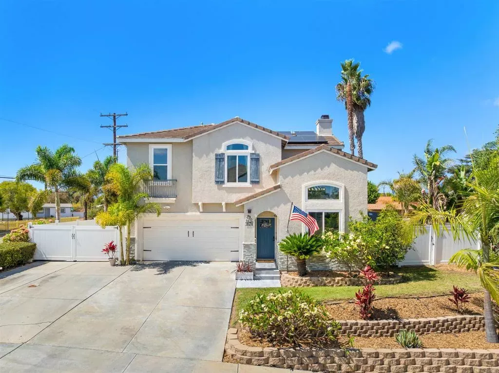 Property Photo:  2624 Mesa Drive  CA 92054 