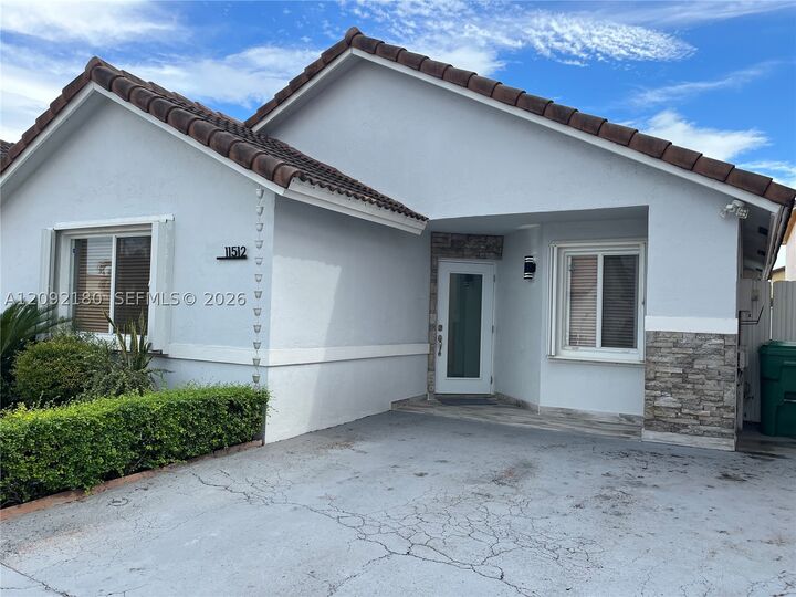 Property Photo:  11512 SW 6th St  FL 33174 