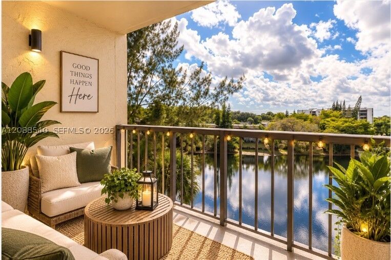Property Photo: 14250 SW 62nd St 423 FL 33183