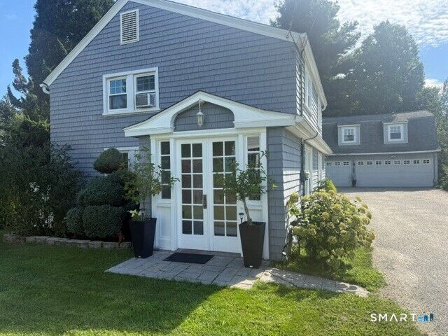 Property Photo: