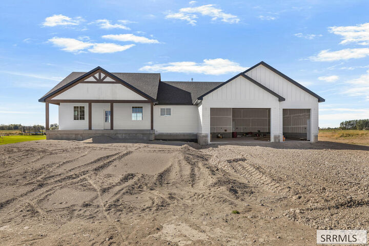 Property Photo: 3772 E 356 N ID 83442