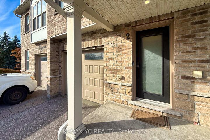 Property Photo: 1 Leggott Avenue 2 ON L4N 6B1