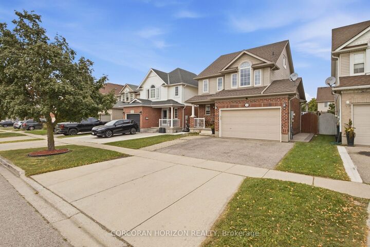 Property Photo:  356 Newport Drive  ON N3H 5S7 
