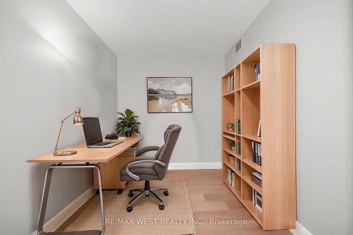 Property Photo: 3650 Kingston Road 801 ON M1M 3X9