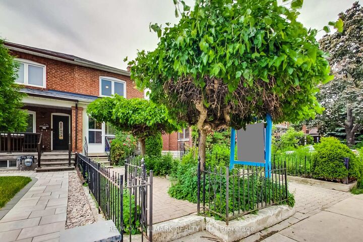 Property Photo:  633 Glenholme Avenue  ON M6E 3G8 