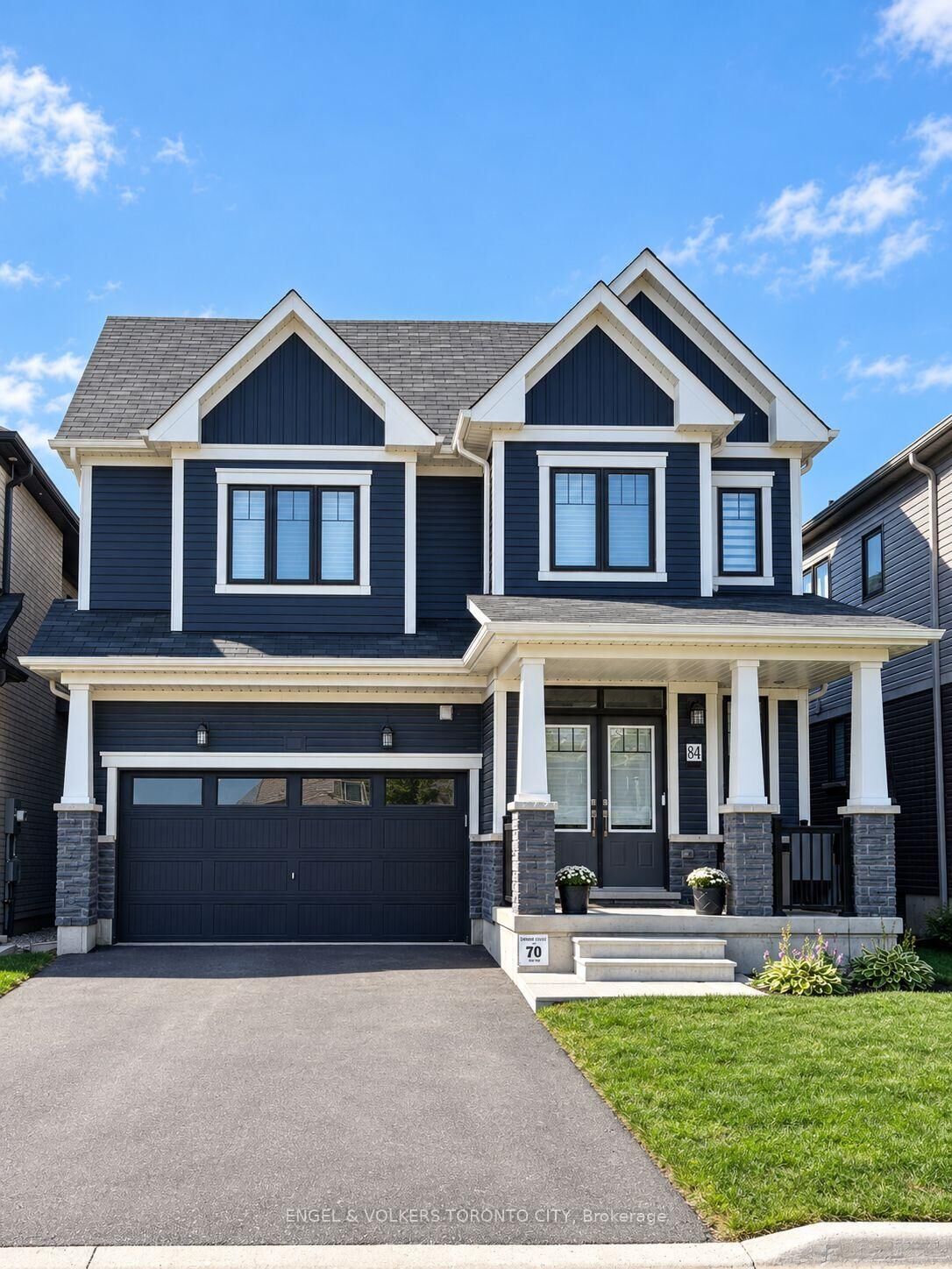 Property Photo: 84 Sundin Drive ON N3W 0H2