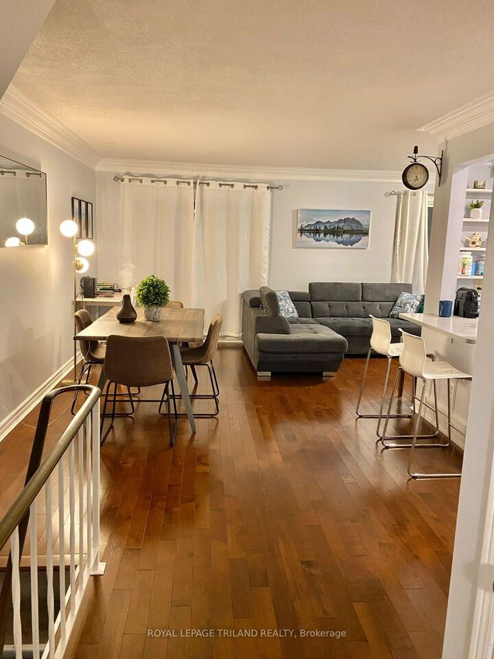 Property Photo:  342 Wilkins Street  ON N6C 5B2 